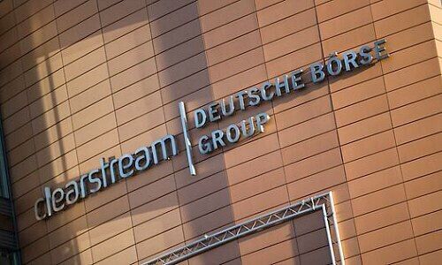Deutsche Boerse, Clearstream, CFC, Fondcenter, Sale, Gain, Second quarter, Divestment